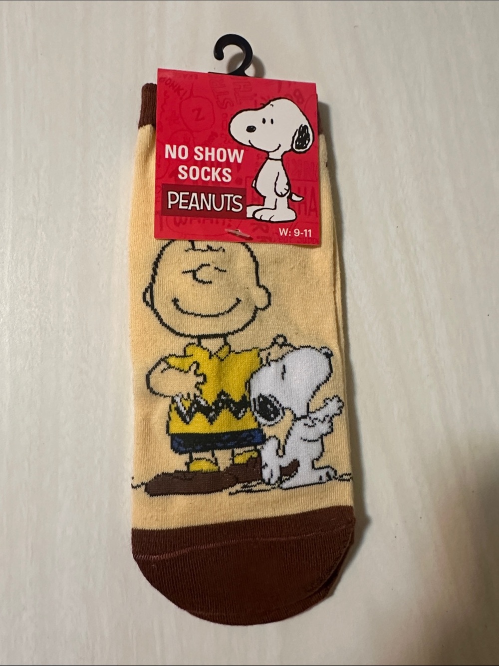 Peanuts No-Show Socks in Cream, Brown & Yellow